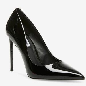 NWT — Steve Madden Black Patent Pointed-Toe Stiletto Heels